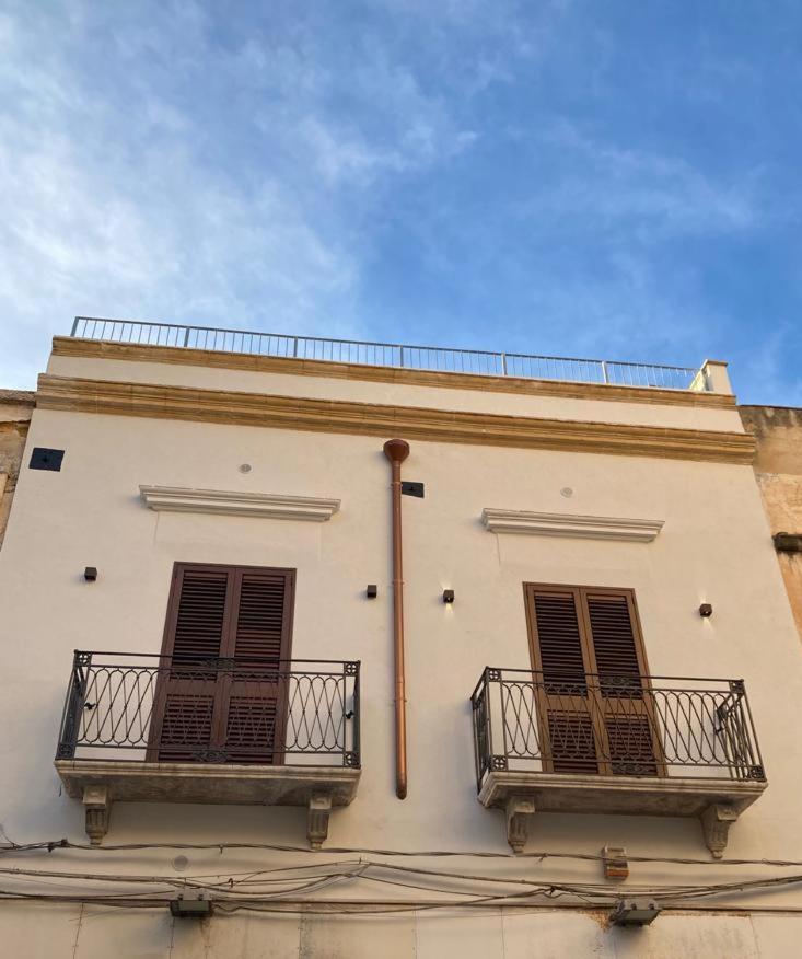 Casa Vacanze Al Trenta3 Marsala Extérieur photo